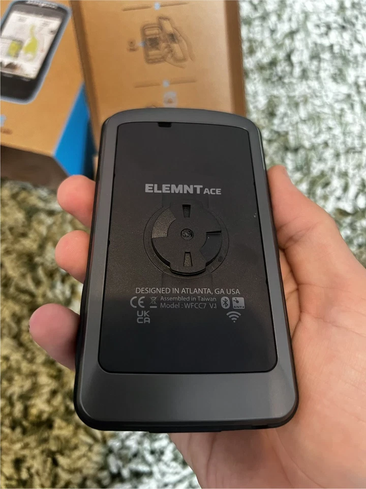 Wahoo ELEMNT ACE GPS Bike Computer - Image 3 of 4