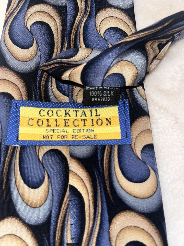 100% Silk Cocktail Collection Vibrant Themed Mens Necktie - Image 2 of 2