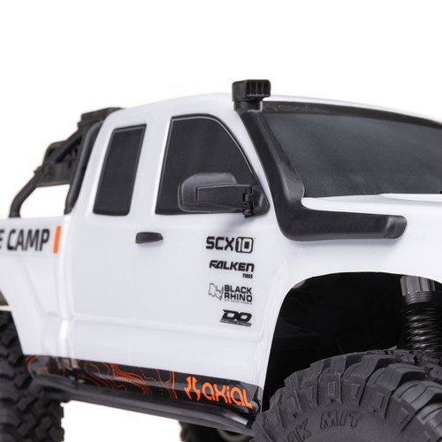 Axial 1/10 SCX10 III Base Camp 4X4 Rock Crawler Brushed RTR, White AXI1375T1 - Picture 2 of 11