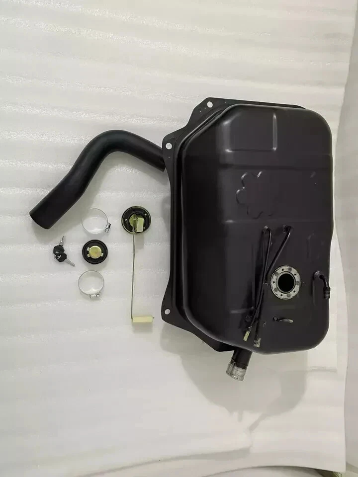 Tanque de combustible de gasolina Suzuki Samurai SJ410 + tapa y manguera de unidad de envío de bomba de combustible Foto 4 de 4