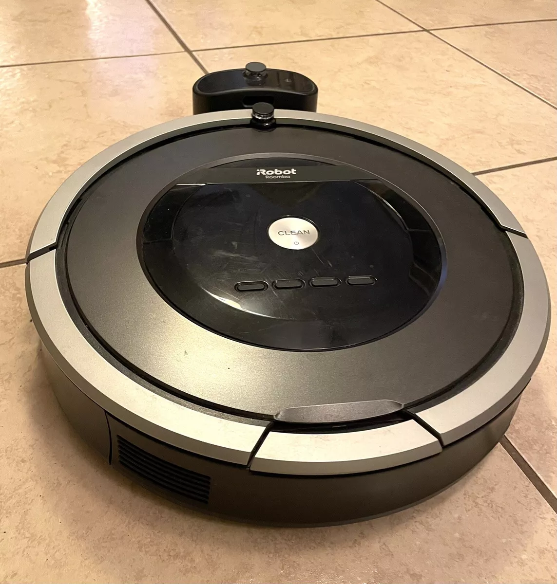 iRobot Roomba 880 Robotic Vacuum Cleaner - Black