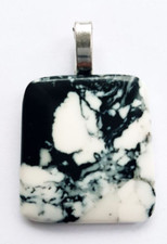 27,65cts RARISSIME Pendentif White Buffalo Turquoise Nevada