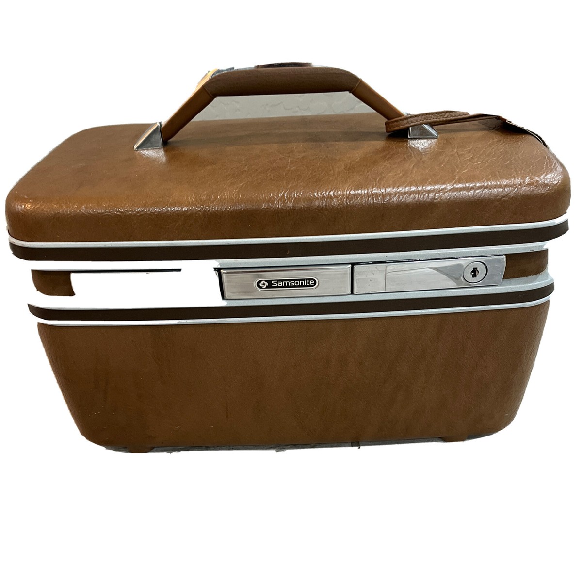 Vintage Samsonite Silhouette Beauty Case, Train Case w Vintage Samsonite Silhouette Beauty Case, Train Case w