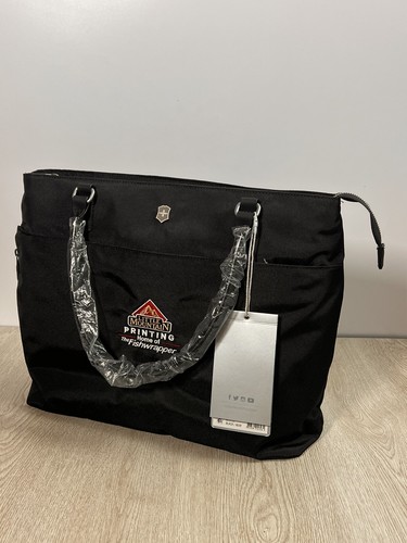 Victorinox Journey Strive Women’s Laptop Messenger Bag Tote Fishwrapper READ - Picture 2 of 6