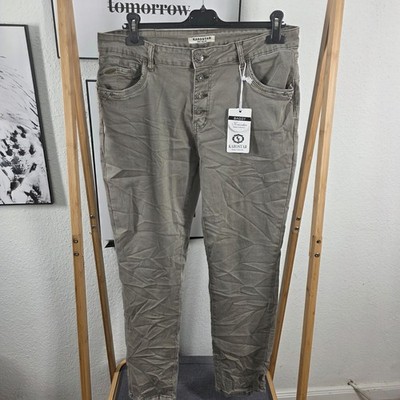 Karostar Damen Boyfriend Stretch Twill Jeans Hose mit Knopfleiste taupe 3xl/46
