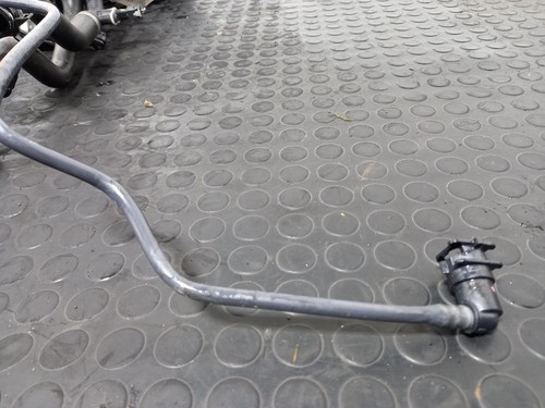 AUDI E-TRON GT Water Hose 2021-2025 9J1121406A - Picture 6 of 12