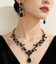 JEWELRY SET-3 Pieces Vintage Style BLACK Necklace and Earrings
