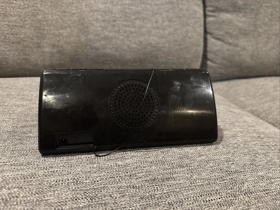 SYLVANIA AM/FM & ALARM - CLOCK RADIO MODEL #SCR1206B-PL - TESTED - UNFADED BLACK - Image 3 of 3