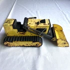Vintage TONKA T-6 Front end Loader  1970s Yellow Steel Bulldozer Digger