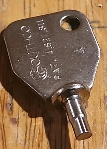 Southco Tool Head Recess Key 29-90-214-10 Number 4 Quarter-turn Fixing - Picture 2 of 4