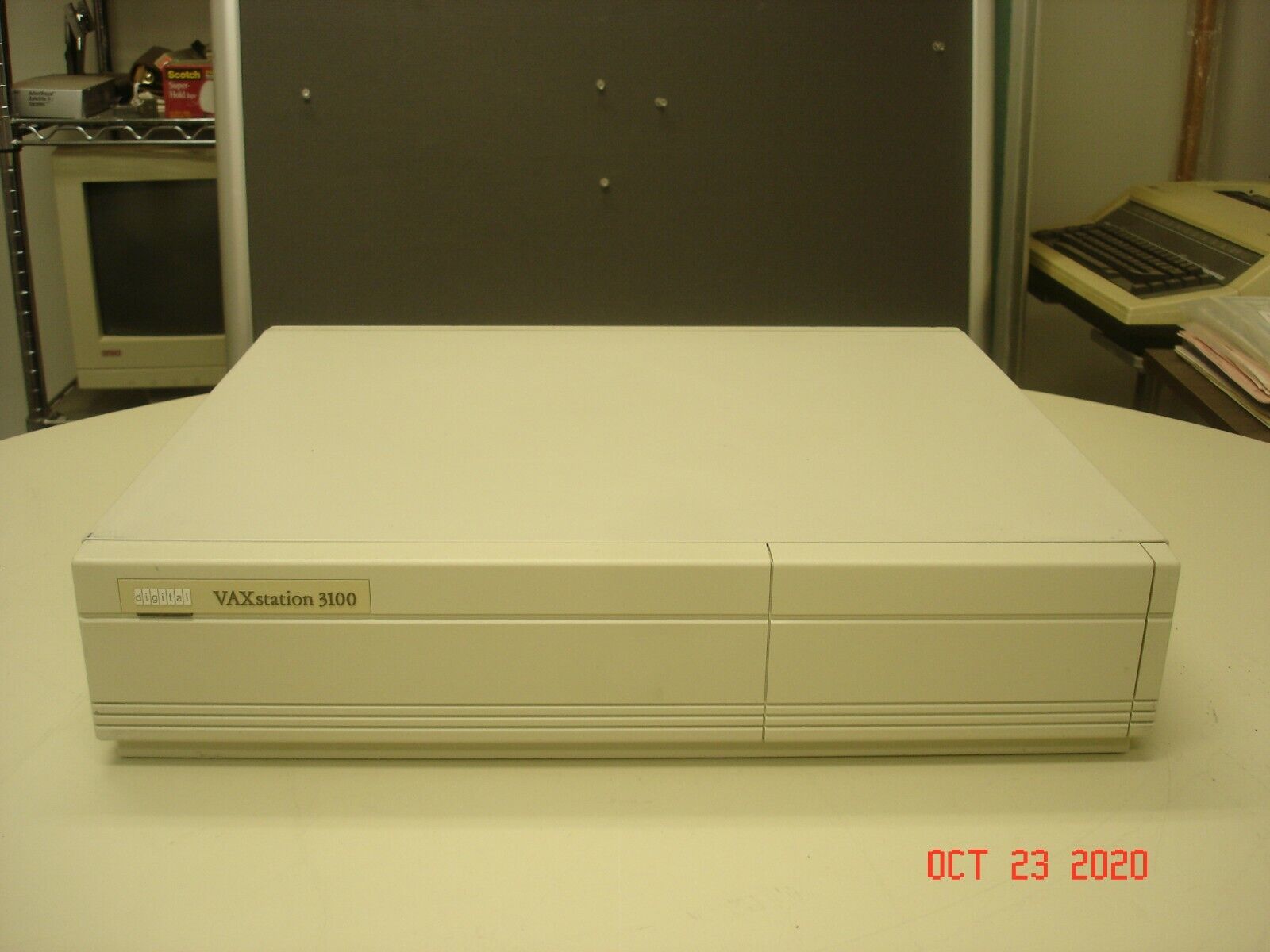 DEC VAXSTATION 3100-30 KA42-A 24MB RAM RZ24 204MB SCSI HDD 8 PLANE GFX VS42A-CC
