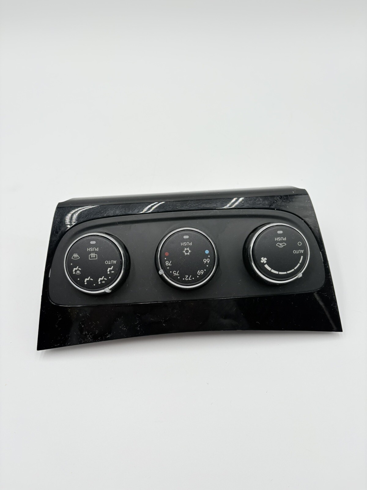 2011-2014 Chrysler 200 OEM A/C Heater Climate Control Switch Replacement