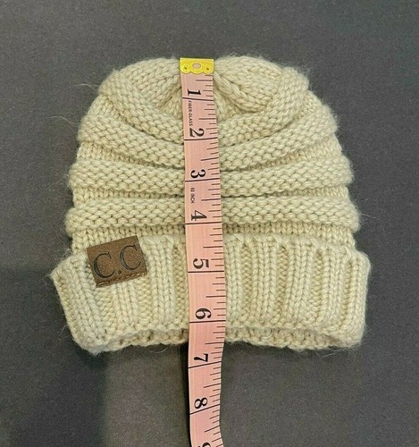 Girlie Girl Originals C.C. Knit Winter Beanie Hat Tan Excellent Condition!! - Picture 3 of 4