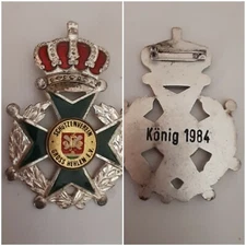 SCHUTZENVEREIN GROSS HEHLEN E.V. KONIG 1984 - Vintage Enamelled Badge §BB150