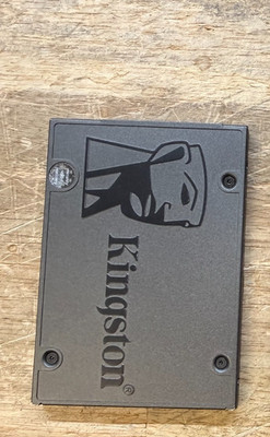 KIngston A400 240GB 2.5'' SATA III Internal SSD (SA400S37/240G)