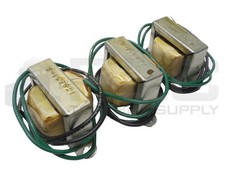 LOT OF 3 TRIAD F-13X TRANSFORMER 6.3V 3.78VA FREQUENCY RANGE:50HZ / 60HZ