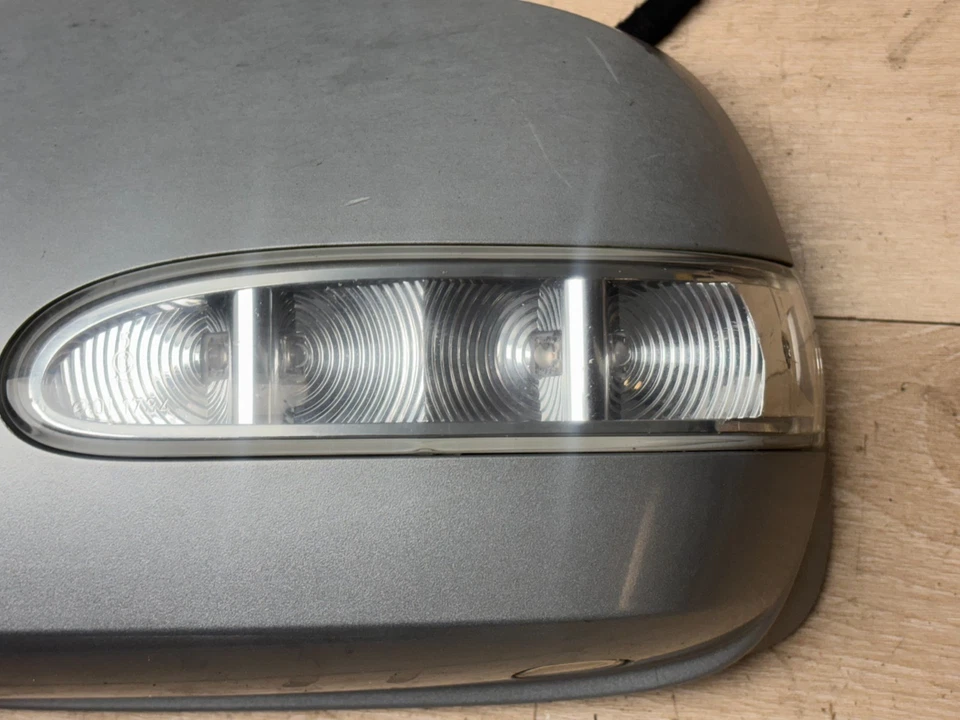 MERCEDES BENZ GL450 GL550 OEM FRONT LEFT DRIVER SIDE DOOR EXTERIOR MIRROR - Image 4 of 4