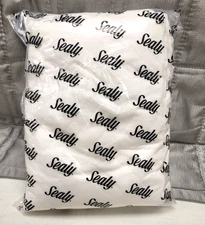 Sealy Flex Mattress Protector Polyester and  Rayon from Bamboo Queen Size -New