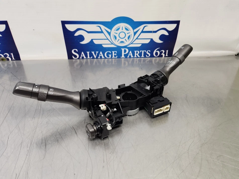 Interruptor combinado de señal de giro limpiaparabrisas de faros Lexus LS460L 2007 - 50120 - 150 k Foto 2 de 4