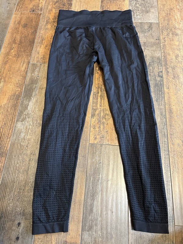 Women’s Amazon Black Stretch Pants Size Medium 