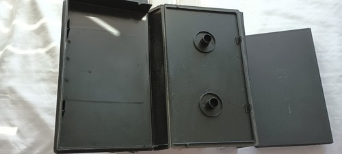 VHS Tape Holders Clamshells 8 - Picture 3 of 3