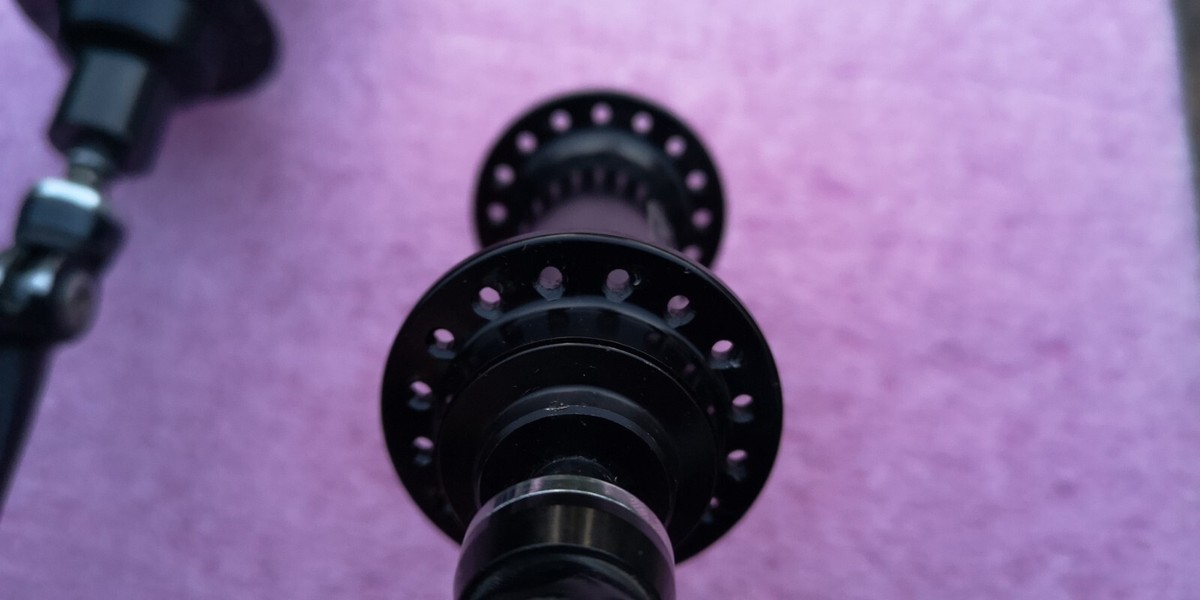 Vintage DT Swiss Hugi 240 32 Hole Hubs | eBay