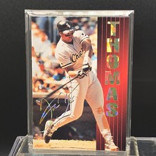 Frank Thomas 1994-95 Sports Stars USA Gold Stamped Signature PROMO Card #124
