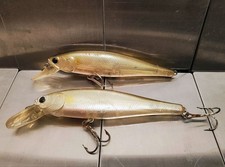 Lucky Craft Beef Fris 100-Ayu Color Hard Lure for Big Fish, Damaged