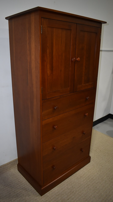 Ethan Allen American Impressions 32x19x64.5
