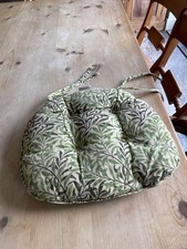 6 x seat pads tie on green leaf pattern preloved gc