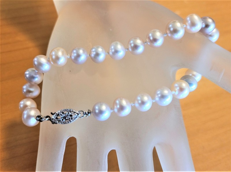 14K WHITE GOLD LUSTROUS 7 MM FRESHWATER BAROQUE PASTEL COLOR PEARL BRACELET -8"