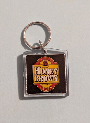 JW Dundee's Honey Brown Lager Keychain - Genesee Breweriana Rochester, New York 