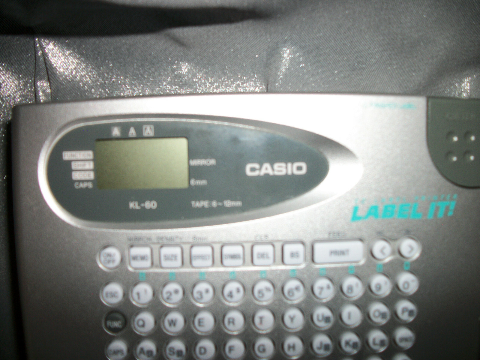 Casio KL-60 Portable Thermal Label Maker EZ-Label Printer Label It! | eBay