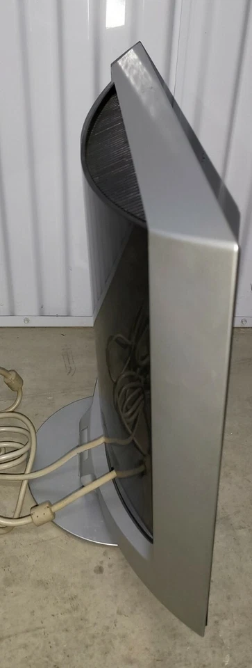 Sony SDM-HS73 17" Flat Panel LCD Monitor With VGA & Power Cables -Tested WORKS!  - Image 4 of 4