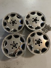 Set Of Mercedes Chrome Wheels 5 X 112mm 51mm Offset Fits 1992 To 1994 S Class Set Of Mercedes Chrome Wheels 5 X 112mm 51mm Offset Fits 1992 To 1994 S Class