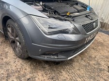 2013-2016 SEAT LEON MK3 X-PERIENCE COMPLETE FRONT BUMPER IN GREY LX7R