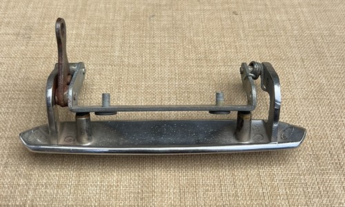 GENUINE MAZDA ROTARY 1971-78 RX3-808 COUPE-SEDAN CHROME LHS FRONT DOOR HANDLE!! - Picture 10 of 11