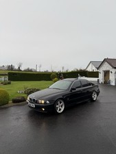 2002 BMW E39 520i
