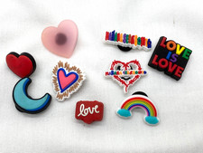 9 Manana Sera  Bonito Jibbitz Crocs Shoe Charms Hearts Rainbows Decorations
