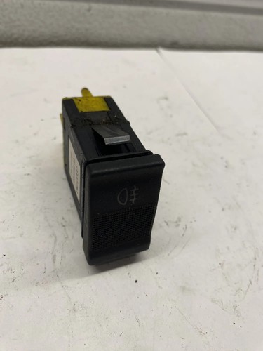 AUDI A6 4A, C4 Nebelscheinwerferschalter 893941563 2.50 Diesel 103kw 17541578