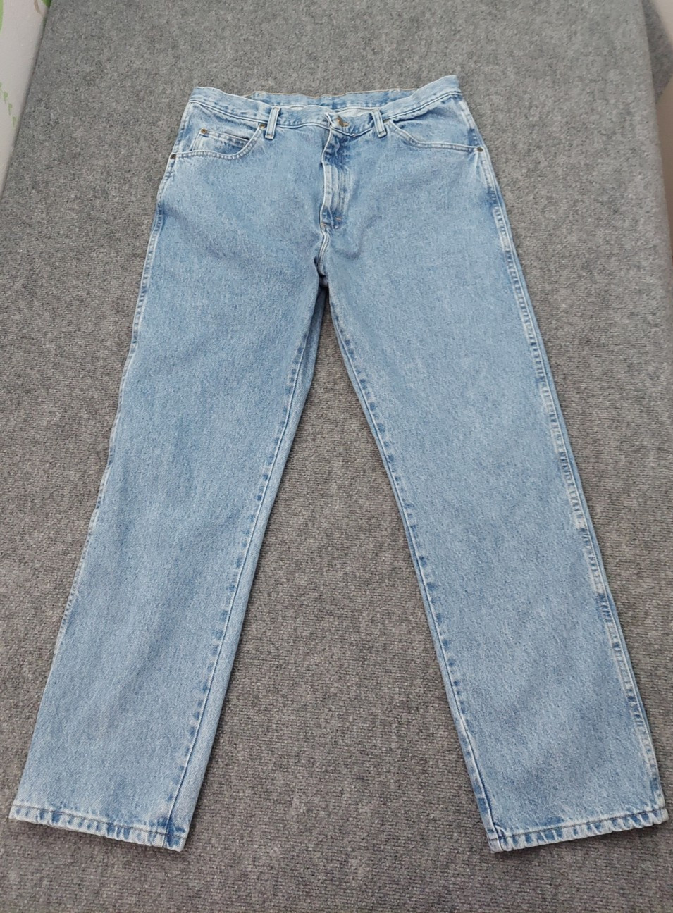36x31 Blue Light Wash Western Work Wear 100% Cotton Tag 38x3