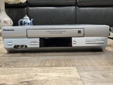 Panasonic 4 Head Hi-Fi Stereo VCR VHS omnivision. Tested/Works/no remote 