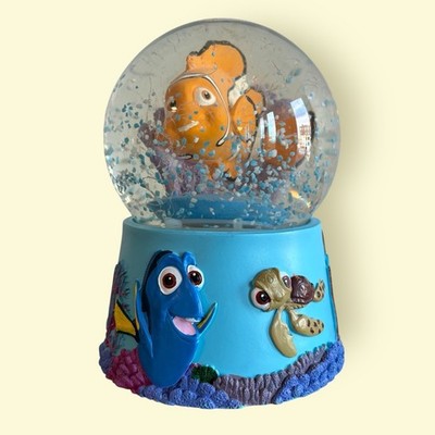 Vintage Disney Pixar Finding Nemo 2003 SnoMotion Musical Waterglobe Snow Globe