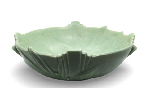 Roseville Pottery Crystal Green Velmoss Bowl 365-6"