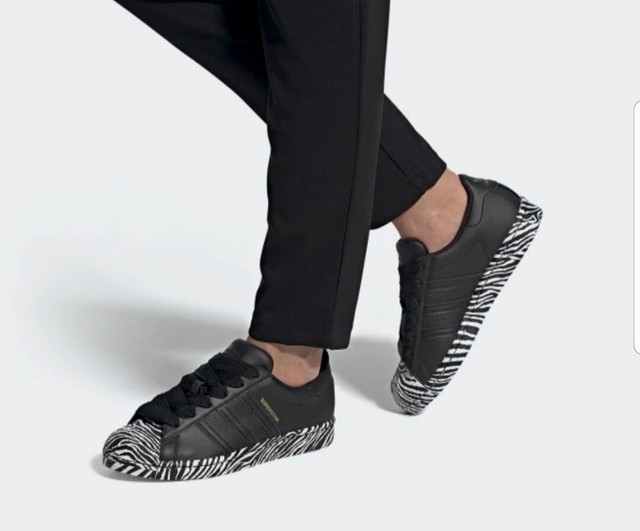 adidas superstar zebra