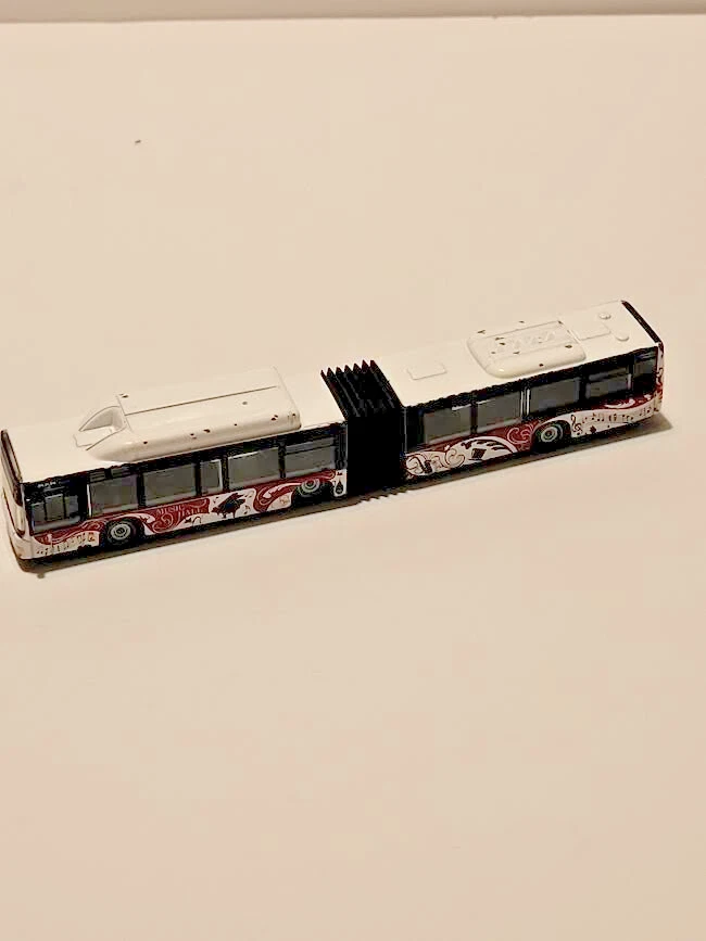 Majorette Man City Lion's Accordian City Bus Music Hall 1/110 Scale - Image 2 of 4