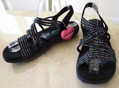 skechers gore cross band sandals