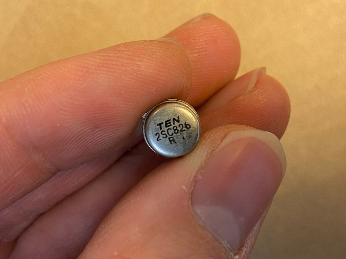 Genuine Vintage 2SC826 transistor for Sansui Receiver C826 Used
