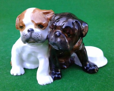 ROYAL WORCESTER - BULLDOG PUPS - RW3133 - DATIERT 1955.