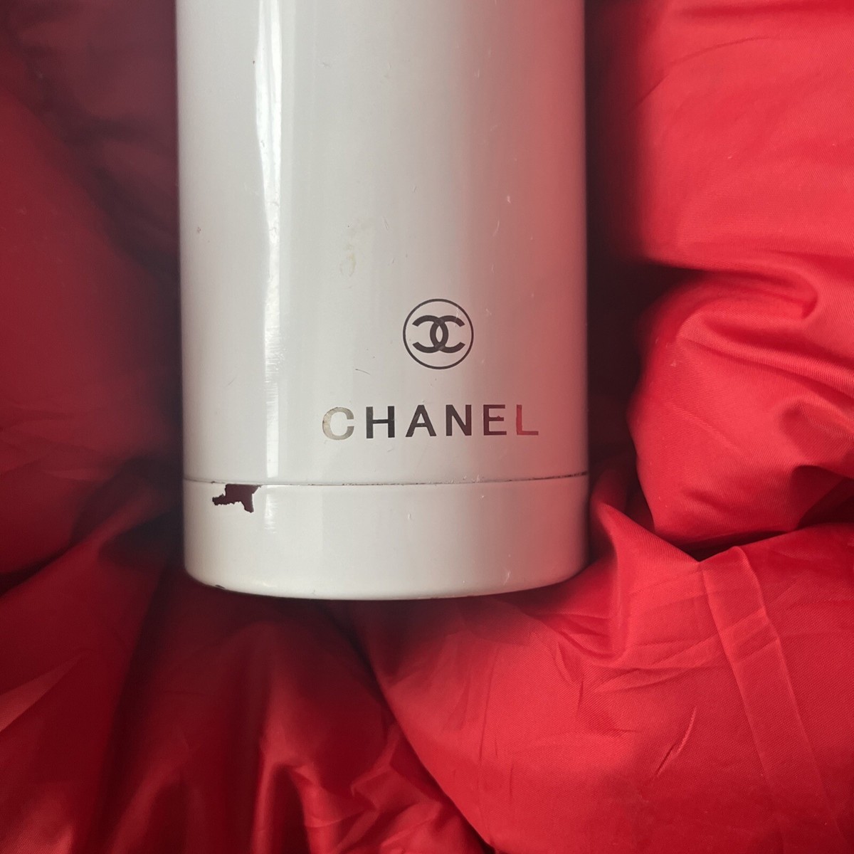 Rare CHANEL VIP Gift White Water Bottle Flask 500 ml stainless